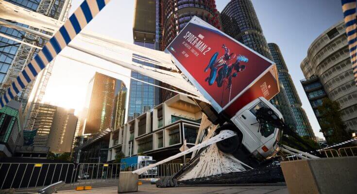 Spider Man 2 truck in Sydney Shared Screen